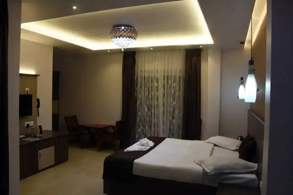 Vanam Holidays