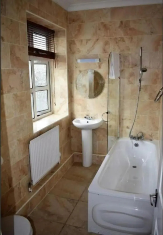Rettendon Lodge