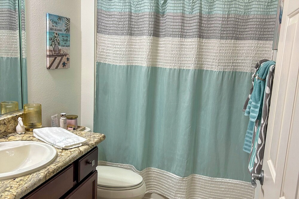Private Lanai & Pool Access: Home in the Villages