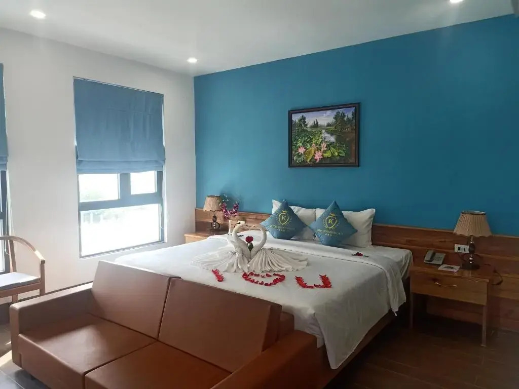 Royal Khanh Hotel