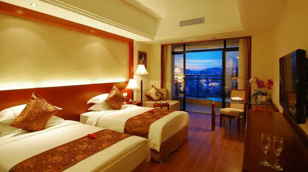 Sanya Yellow River Kyoto Hotel