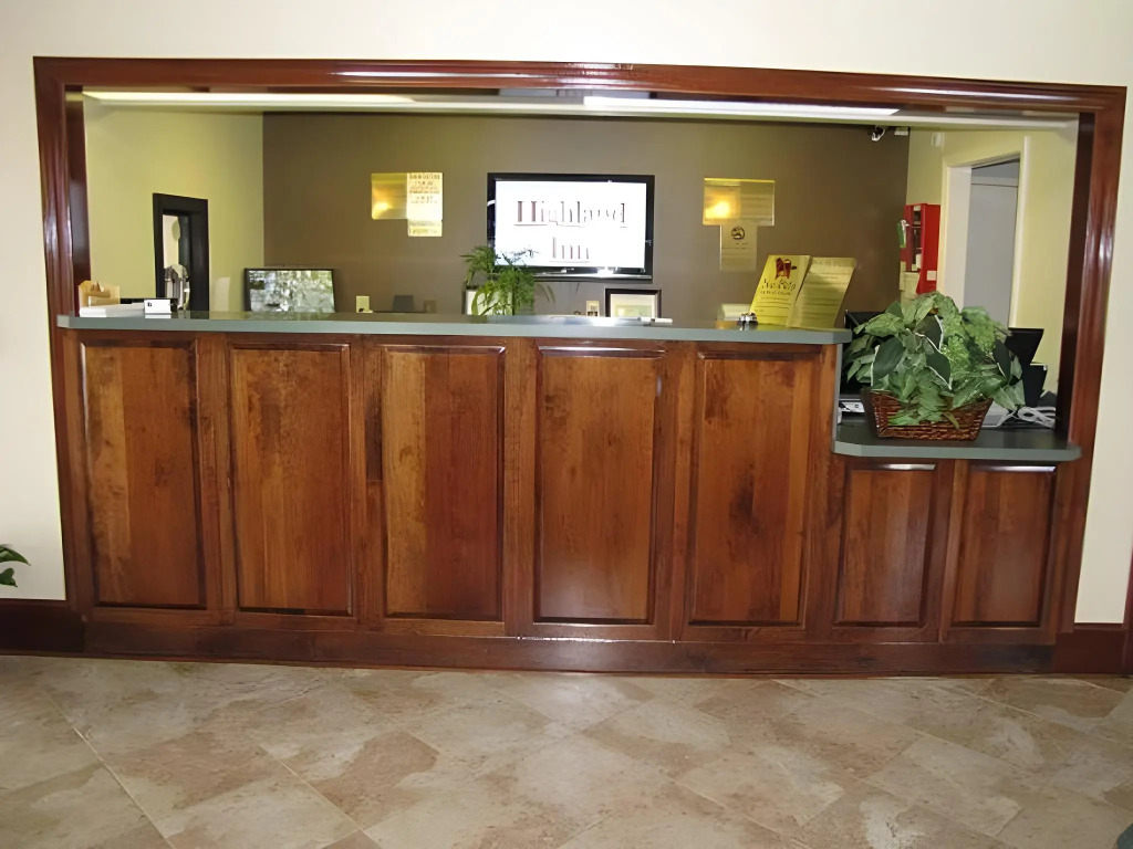 Highland Inn