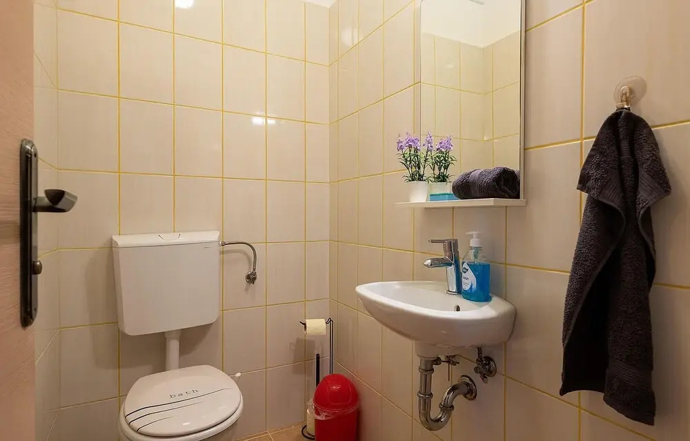 Cozy Home In Marcana With Wifi