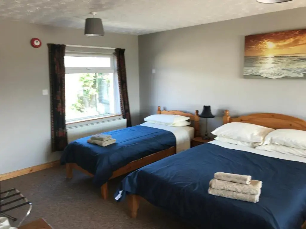 Carnside Guest House