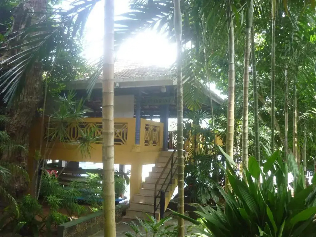 Laluna Ayurveda Resort