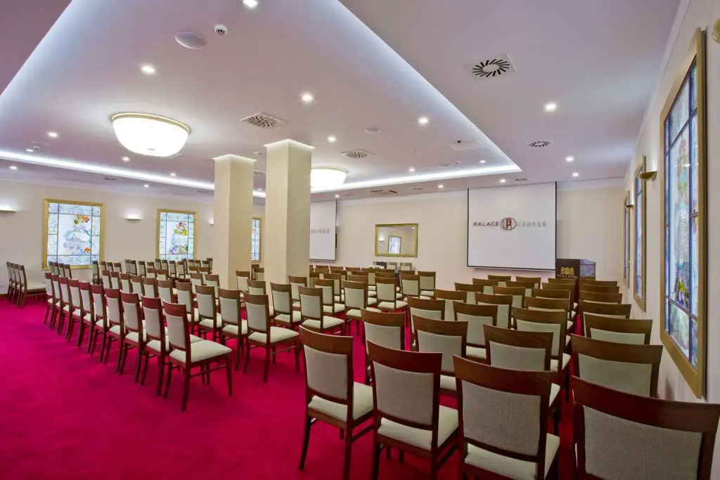Palace Hotel