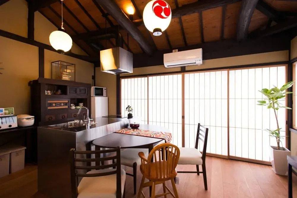 Kyo-Machiya YululY
