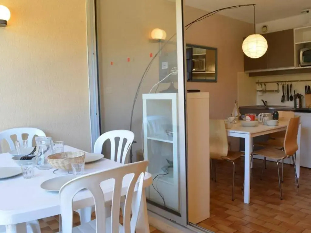 Appartement Argelès-sur-Mer, 1 pièce, 4 personnes - FR-1-225-279