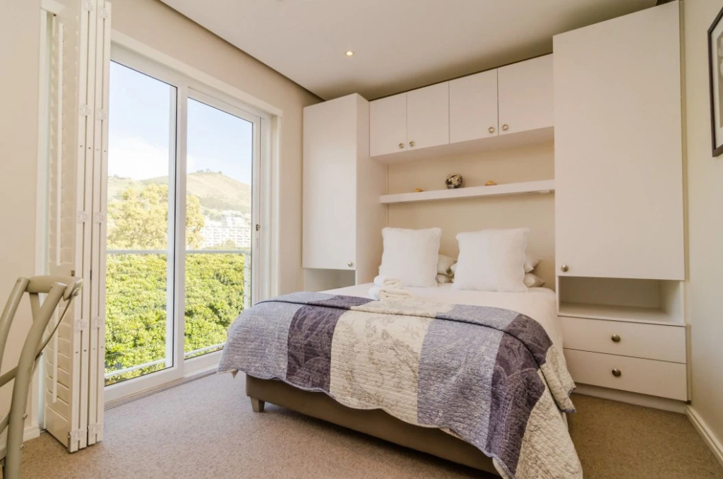 The Marina V&A Waterfront by Smart City Stays