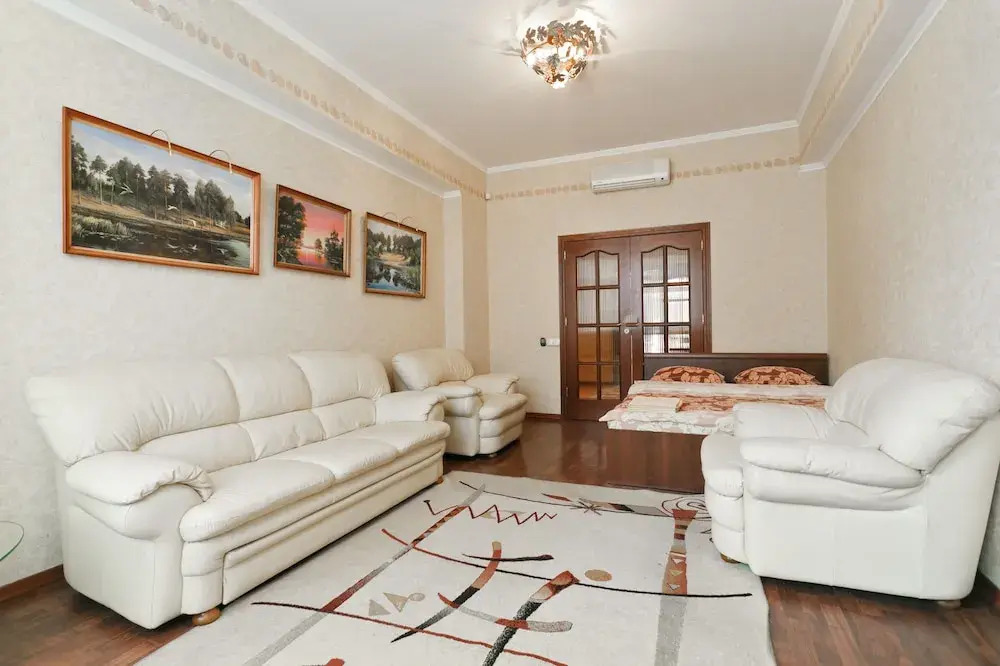 Home Apart Ulianovskaya Str 32