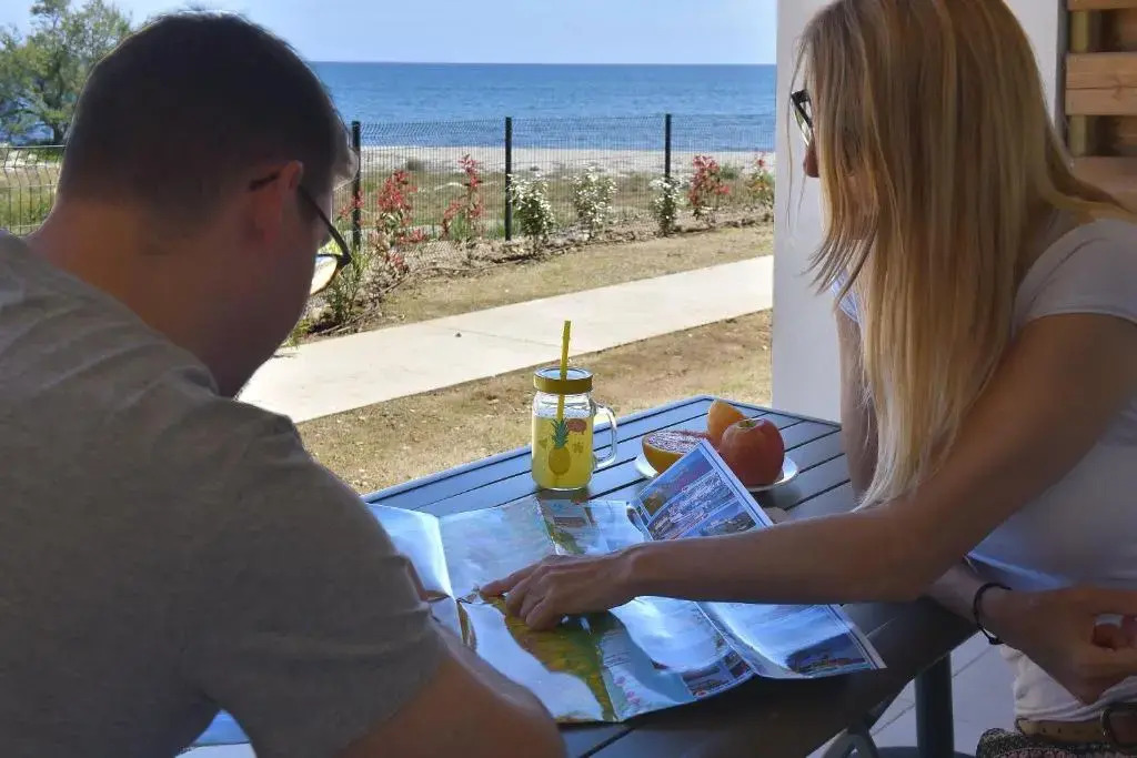 Résidence Marina di Bravone - appartement 10 personnes Vue Mer RDC N70-71