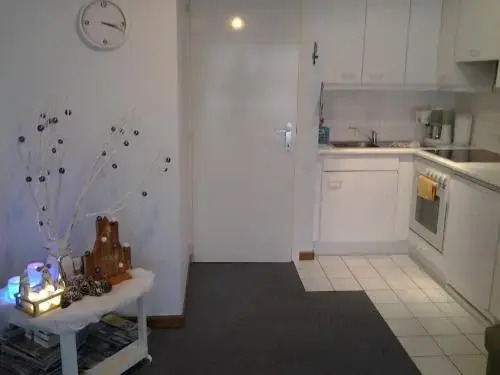 Zonnig Appartement met Zeezicht