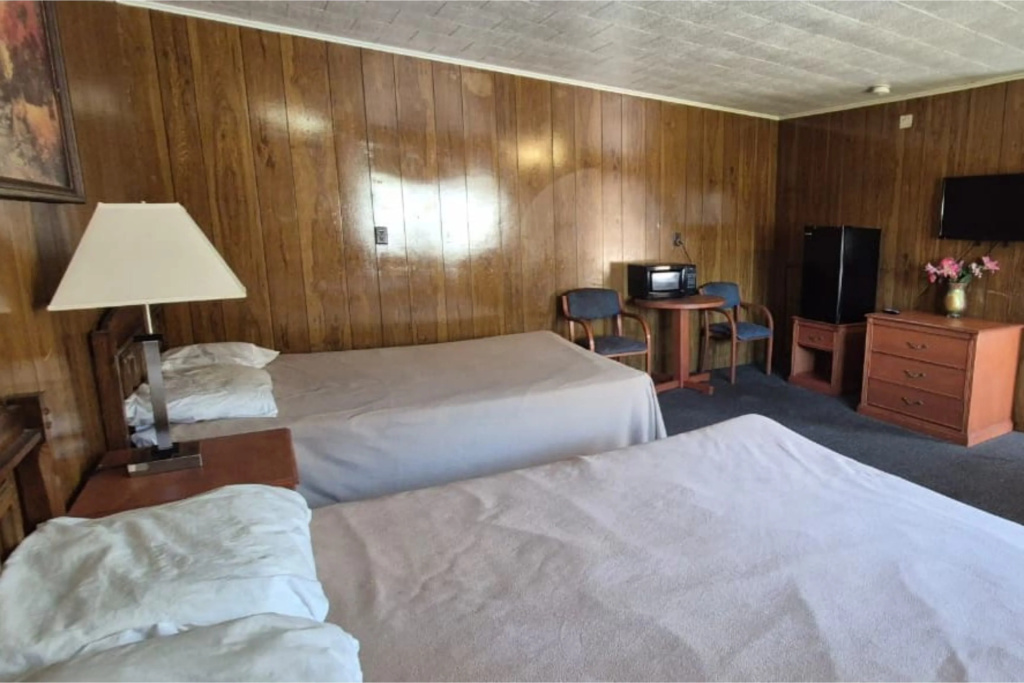 Sycamore Motel Havana Near Illinois River