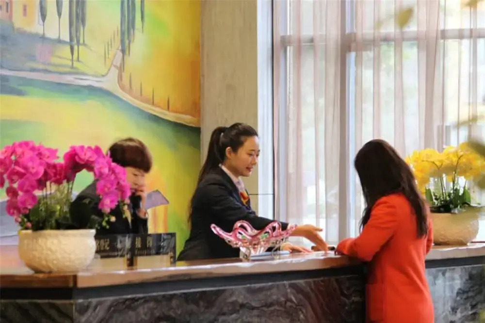 Pastoral Hotel (Chengdu Global Center)