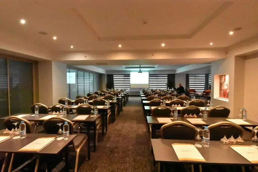 Capella Otel
