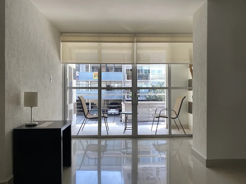 Grupo Kings Suites Chimborazo