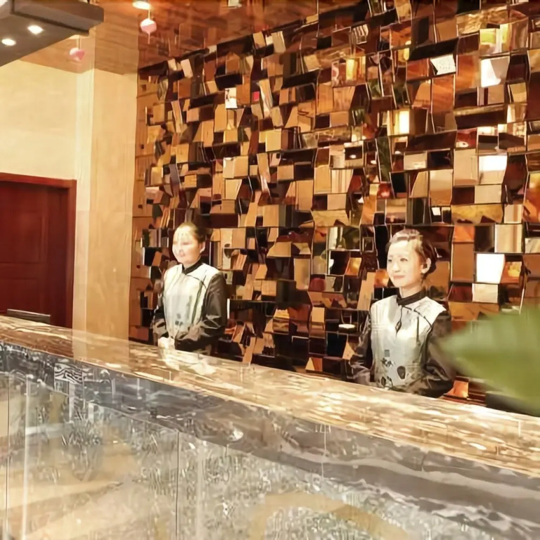 Jingxiang Holiday Hotel