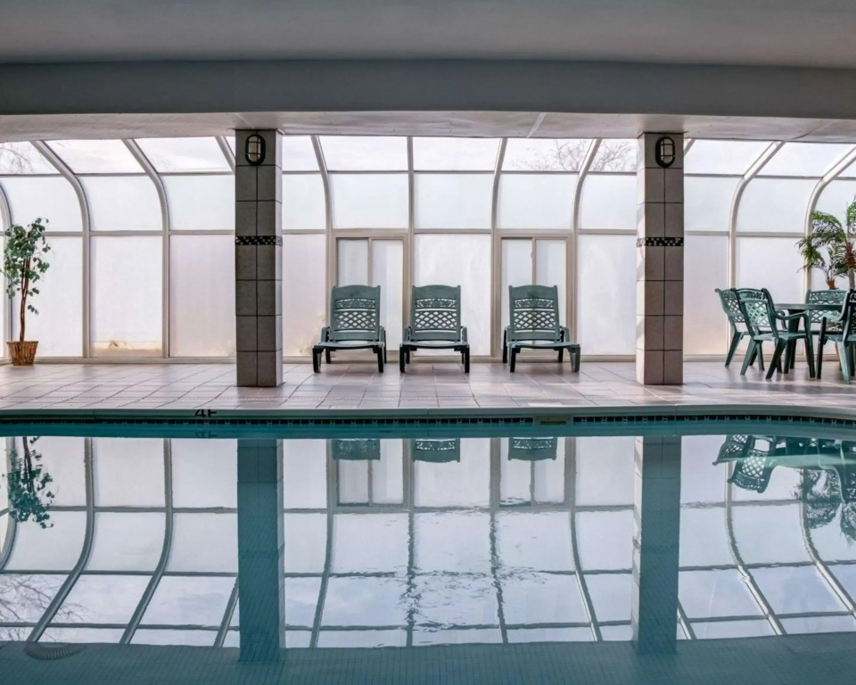 Comfort Suites Omaha Northwest