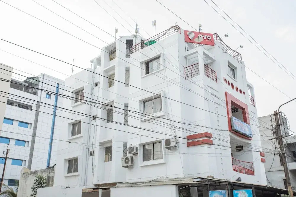 Capital O 3761 Hotel Shree Datta