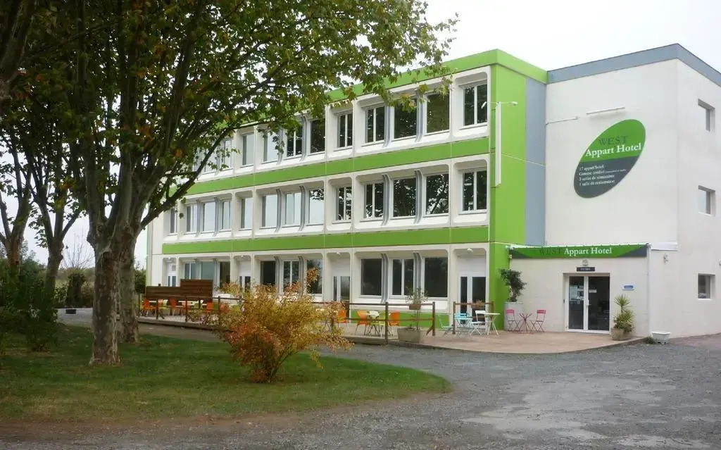 West Appart Hôtel
