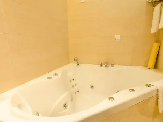 Baotou Tianlong Hotel