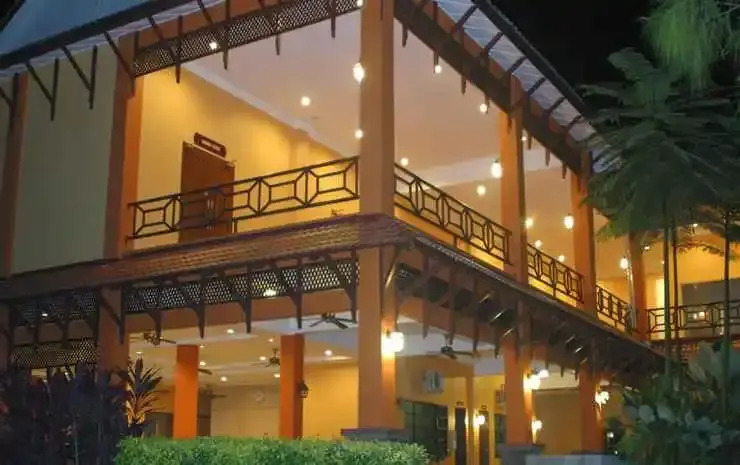 Tanjung Demong Beach Resort