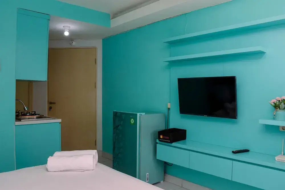 Brand New and Stylist Studio Room at Amethyst Apartment