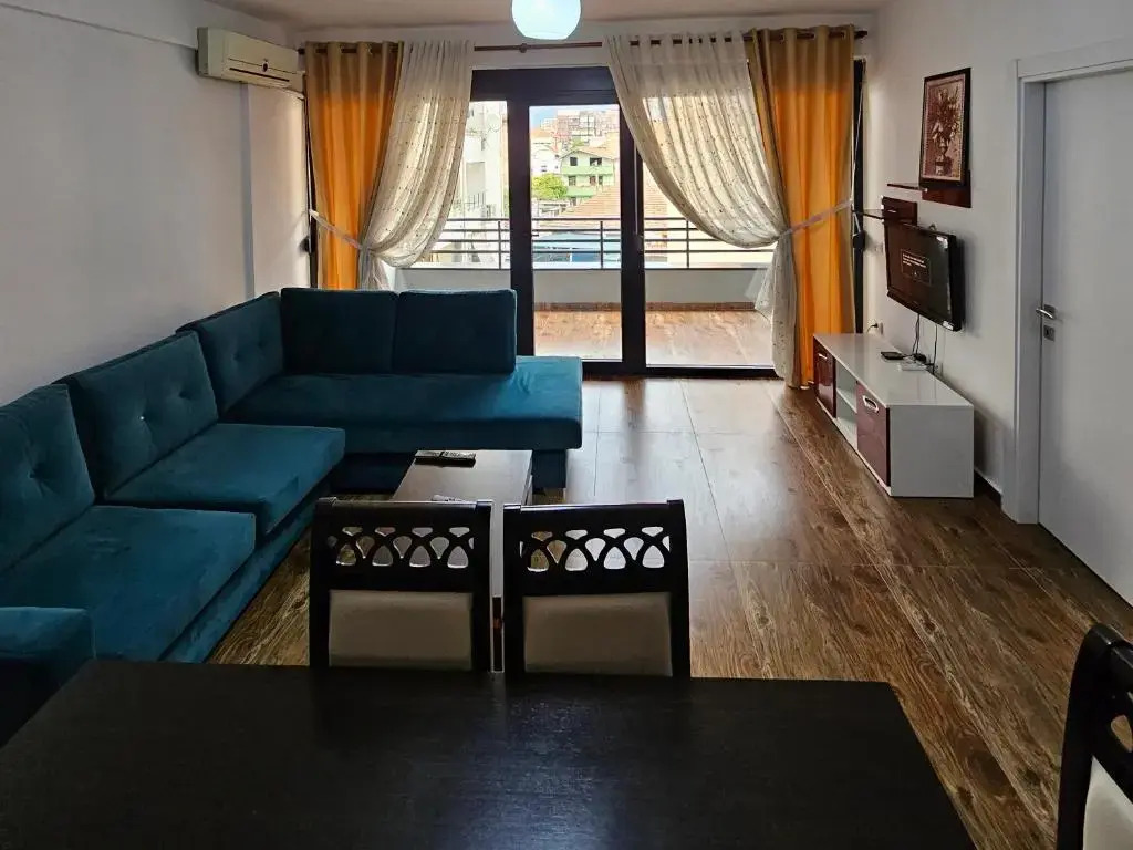 Daily Apartment near Center 1+1