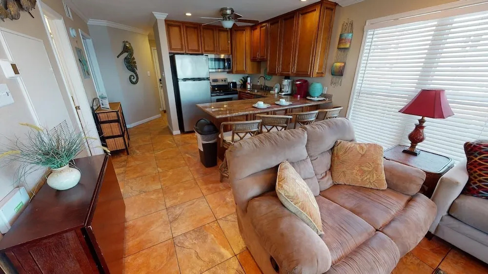 Seascape 1211 2 Bedroom Condo by RedAwning