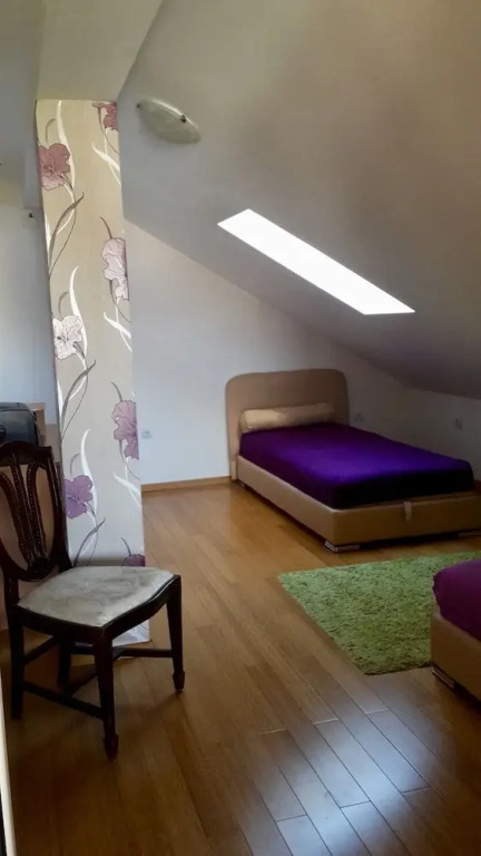 Luxurious 3-Bed Penthouse with Stunning View