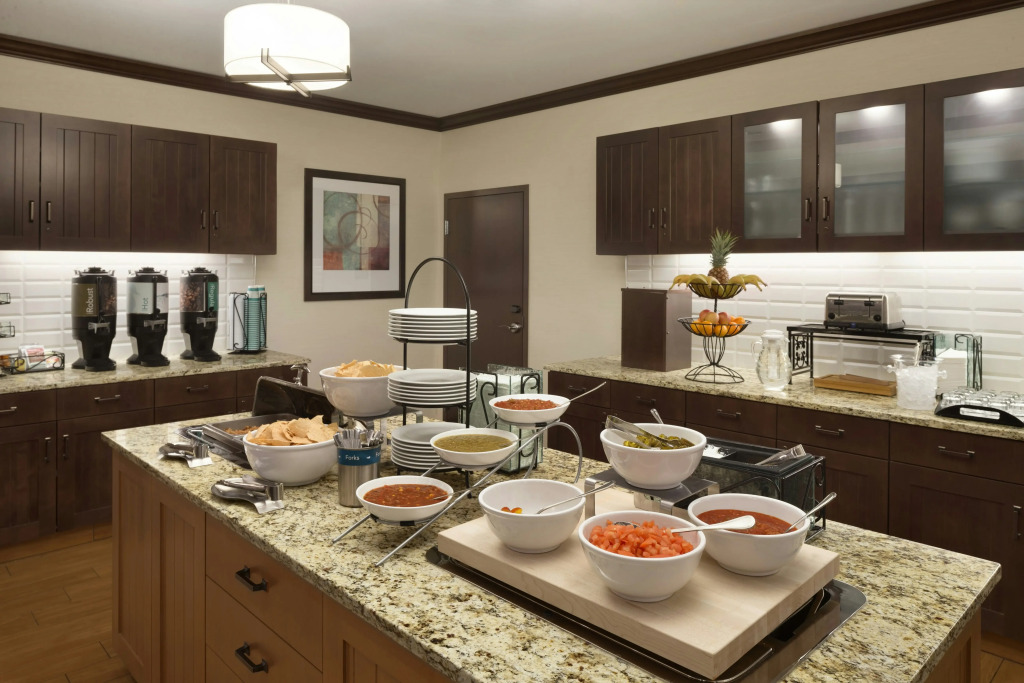 Homewood Suites by Hilton Kalamazoo-Portage