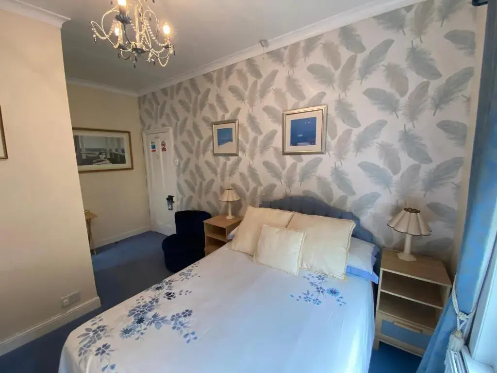 Cheriton Lodge