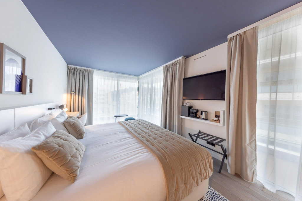 Hotel Indigo Cagnes-sur-Mer by IHG