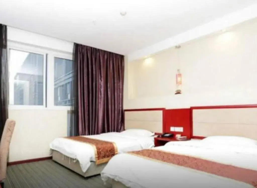 Chuzhou Yuandingge Hotel