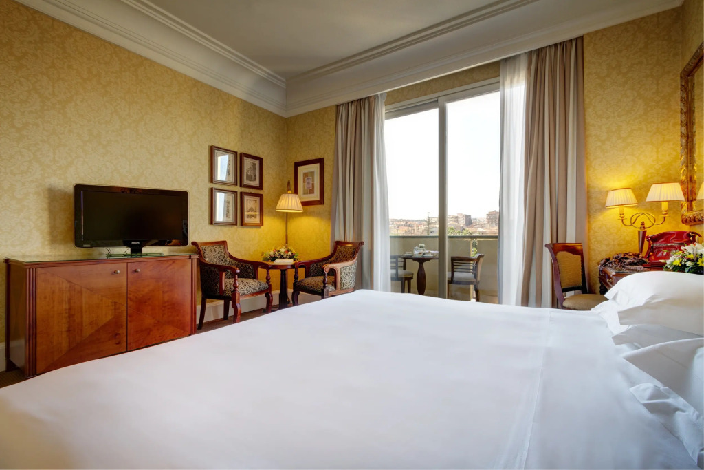 Excelsior Grand Hotel