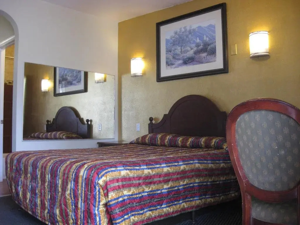 Sunshine Motel