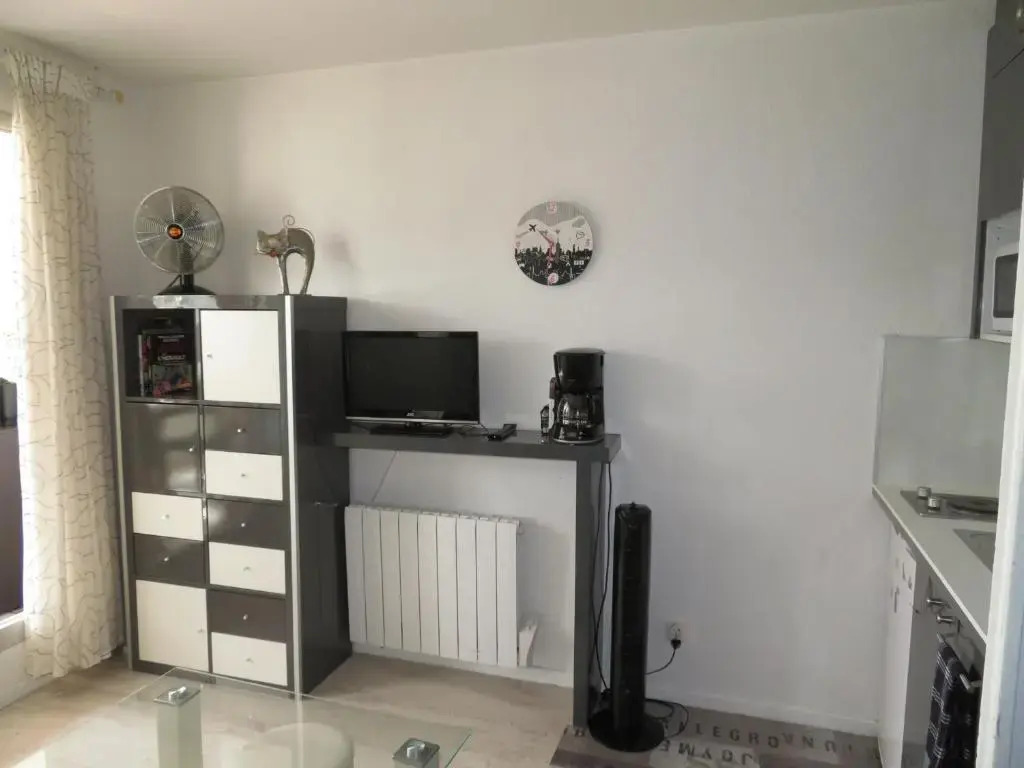 Appartement Sète, 1 pièce, 4 personnes - FR-1-338-368