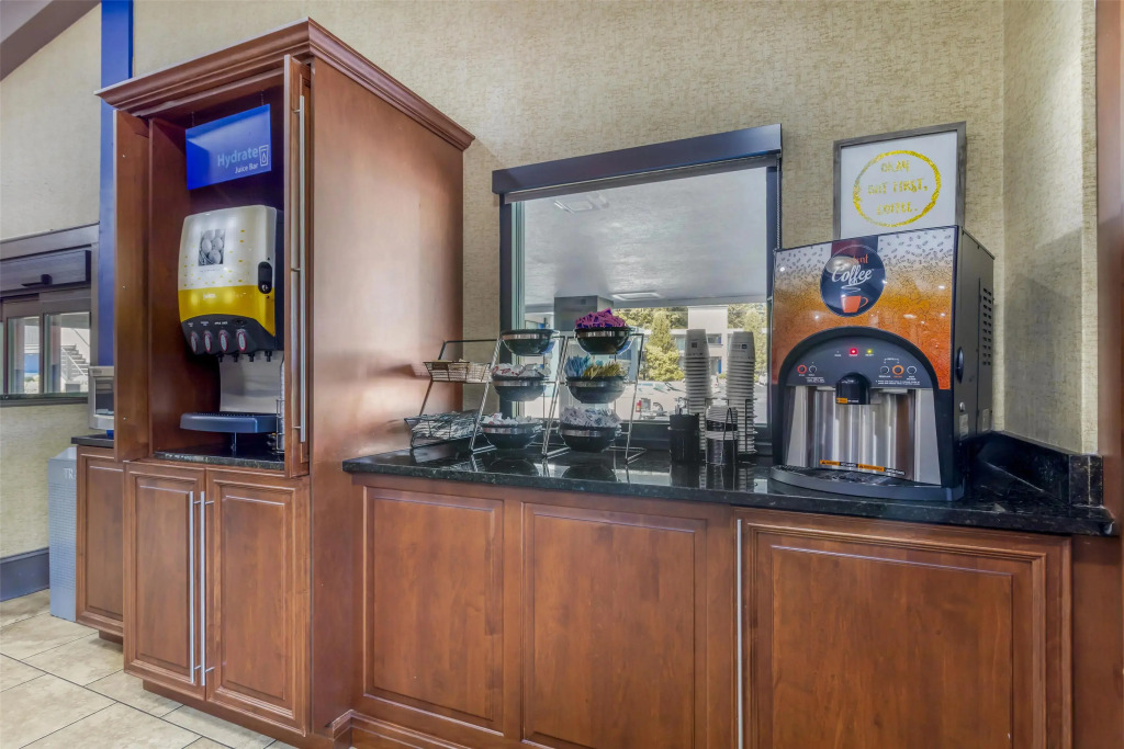 Best Western Asheville-Blue Ridge Parkway