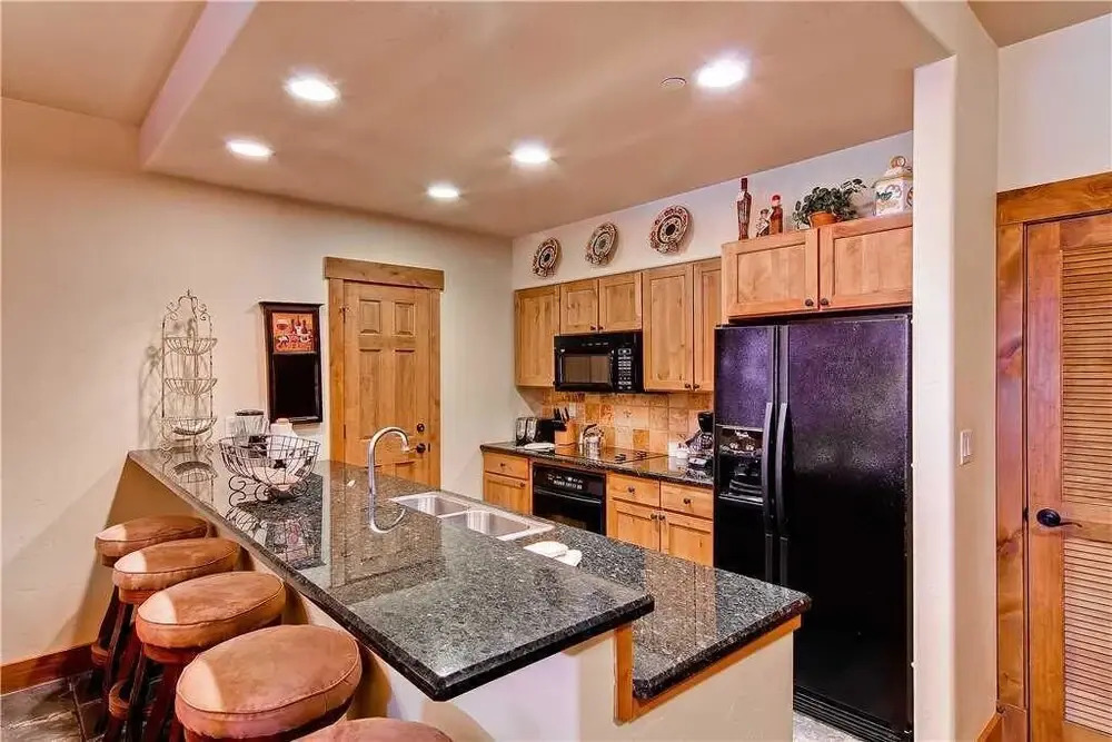 3102 Champagne Lodge, Trappeur's Crossing Apartment 2