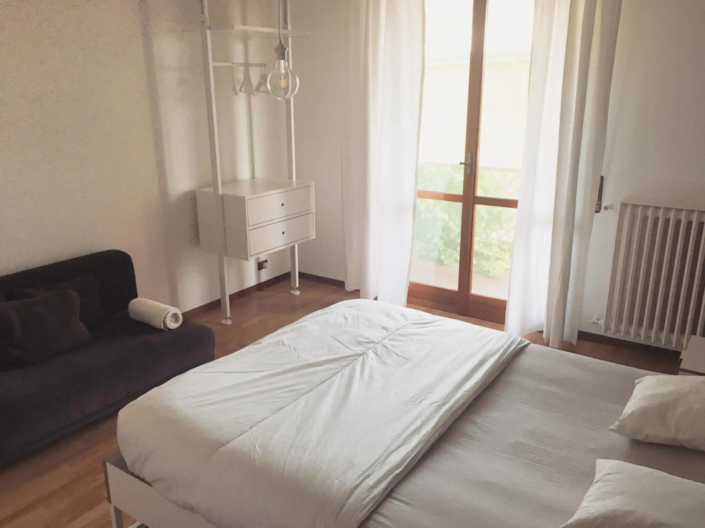 Sunny family apartment in villa - HUMANITAS FORUM IEO