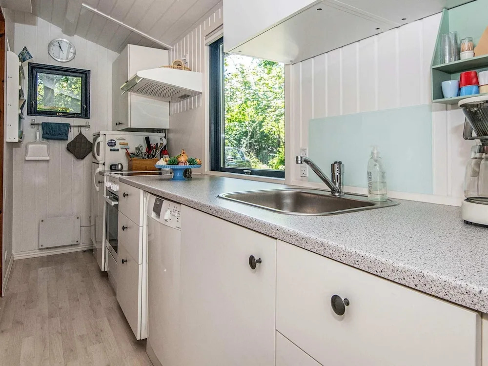 5 person holiday home in Grenaa