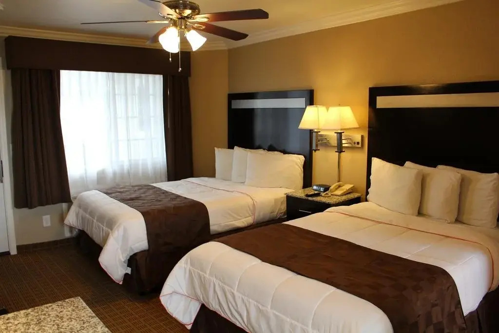 Sea Air Inn & Suites - Downtown - Restaurant Row