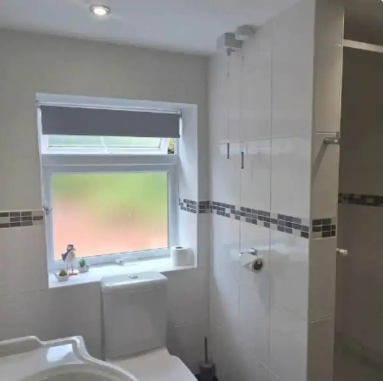 2 Bed Well Equipped For Contractors Pet Friendly