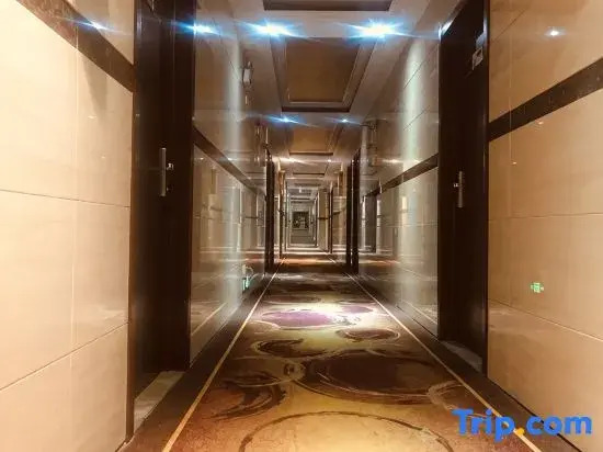 Shell Hotel (Ningguo Ningyang East Road Railway Station)