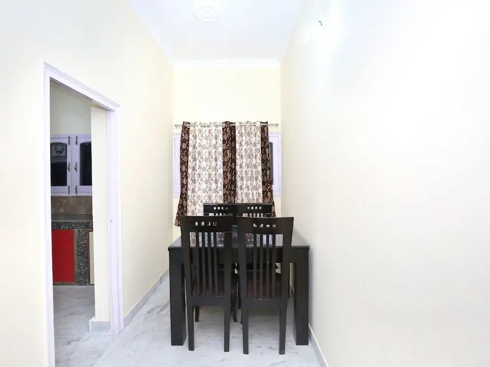 OYO 10737 Home Mountain View 3BHK Keleston