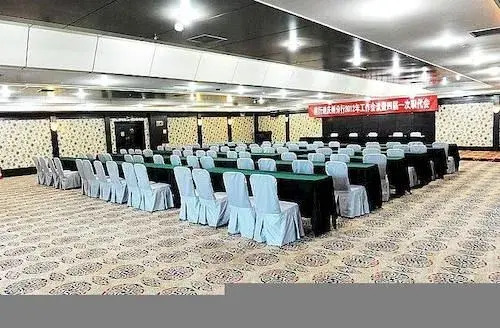 Shangri-la Longfengxiang Hotel