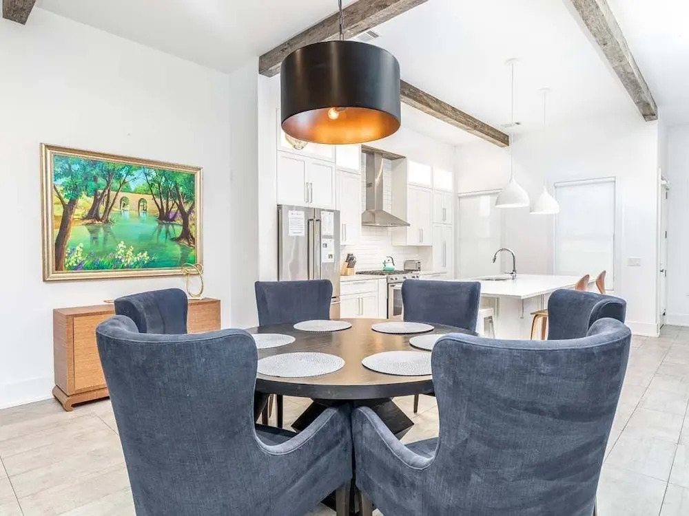 Savannah Jetsetter by Tybee Vacation Rentals