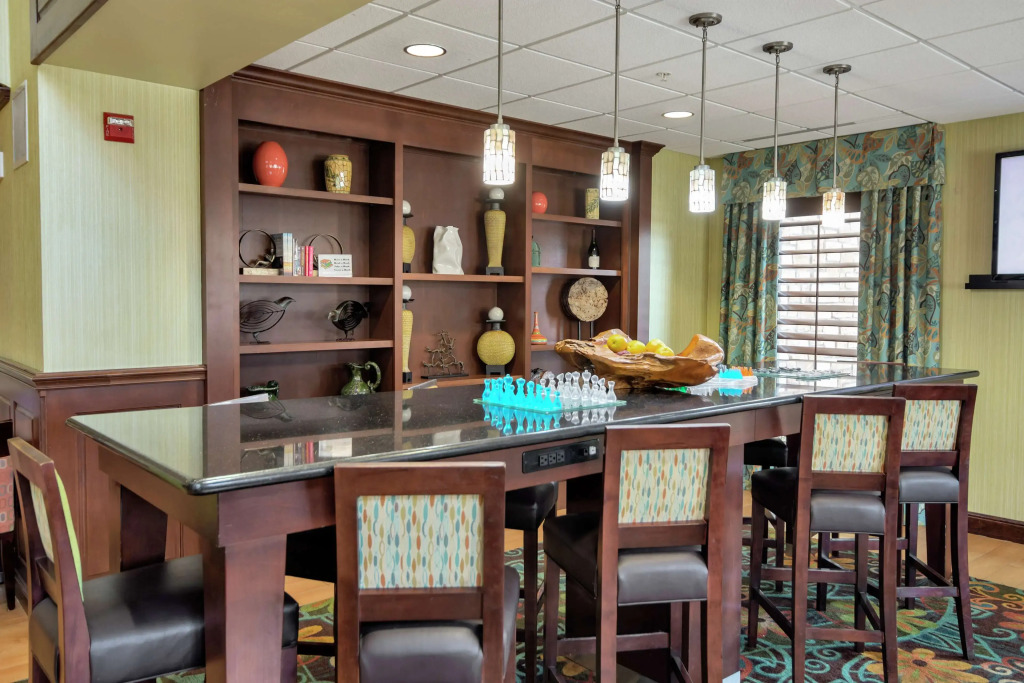 Hampton Inn & Suites Dallas-DFW ARPT W-SH 183 Hurst