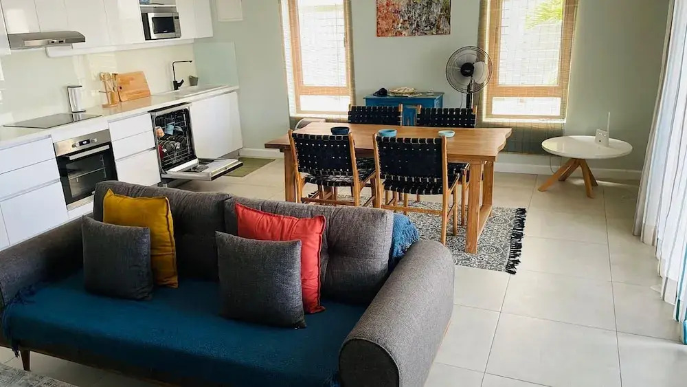 Beautiful Luxury 2-bed Apartment in Pereybere