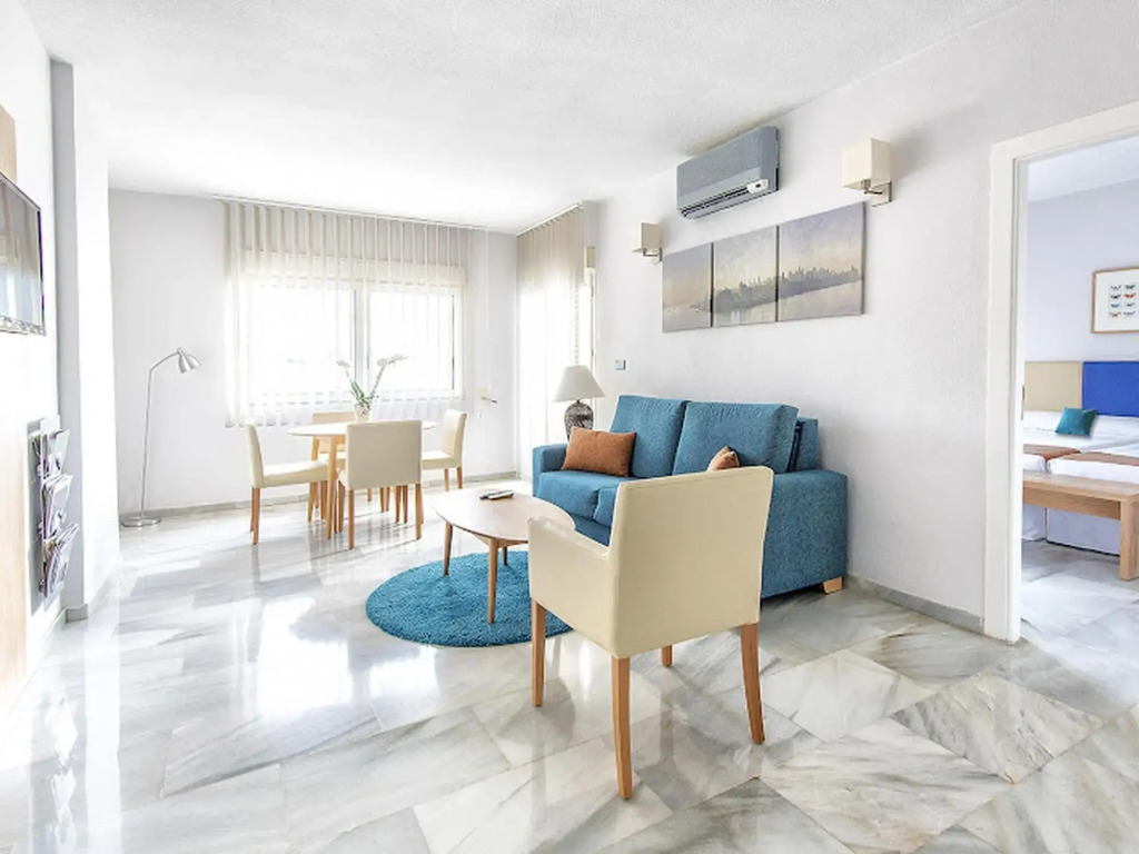 Attractive apartment on the beach in Benalmadena